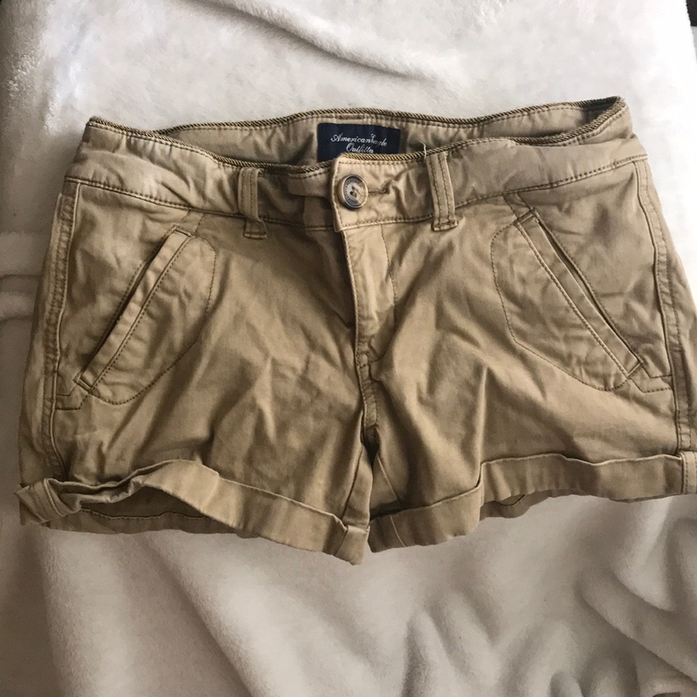 Tan shorts💛